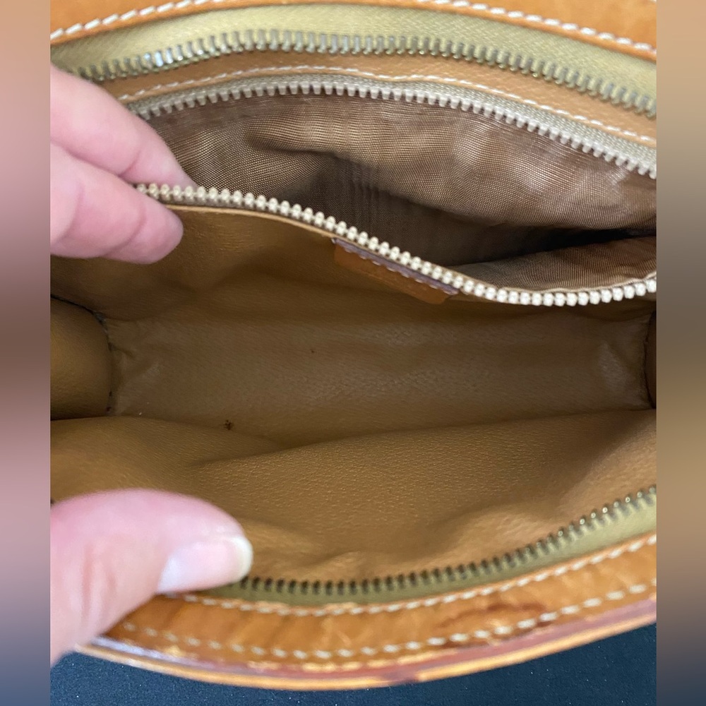 Celine Triomphe Clutch - Picture 10 of 16